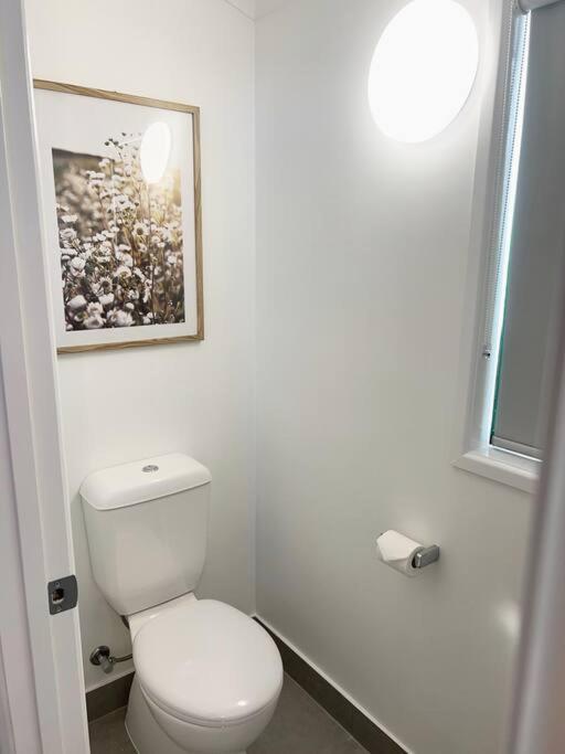 The Villas - Hervey Bay - 2 Separate Villas Urangan Εξωτερικό φωτογραφία