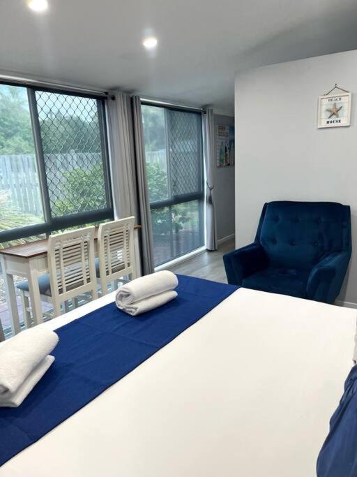 The Villas - Hervey Bay - 2 Separate Villas Urangan Εξωτερικό φωτογραφία